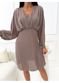 Brązowa Plisowana Sukienka ze sklepu ModnaKiecka.pl w kategorii Sukienki - zdjęcie 189159201