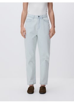 Reserved - Jeansy mom fit - niebieski ze sklepu Reserved w kategorii Jeansy damskie - zdjęcie 189161171