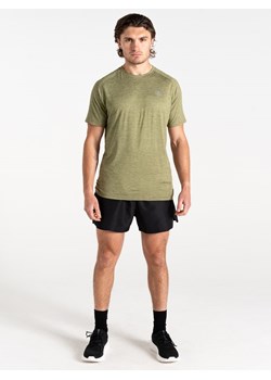 Dare 2b Koszulka funkcyjna "Persist" w kolorze khaki ze sklepu Limango Polska w kategorii T-shirty męskie - zdjęcie 189166832