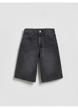 Reserved - Jeansowe szorty - czarny ze sklepu Reserved w kategorii Spodnie chłopięce - zdjęcie 189170653