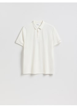 Reserved - Koszulka polo regular z domieszką jedwabiu - biały ze sklepu Reserved w kategorii T-shirty męskie - zdjęcie 189172321