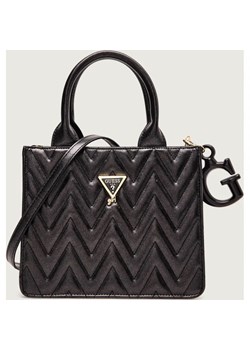 Guess Kuferek ze sklepu Gomez Fashion Store w kategorii Torby i walizki dziecięce - zdjęcie 189178941