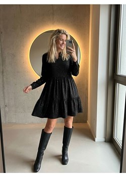 Sinsay - Sukienka mini z efektem stopniowania - czarny ze sklepu Sinsay w kategorii Sukienki - zdjęcie 189180823