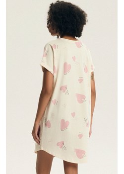 Henderson koszula nocna damska w serca Elain 44496-03X, Kolor ecru-różowy, Rozmiar 2XL, Henderson ze sklepu Primodo w kategorii Koszule nocne - zdjęcie 189188283