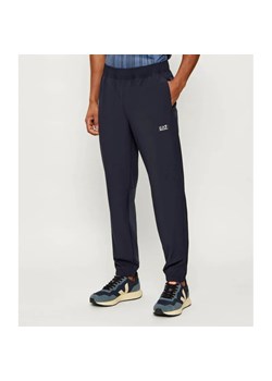 EA7 Spodnie dresowe | Slim Fit ze sklepu Gomez Fashion Store w kategorii Spodnie męskie - zdjęcie 189189652