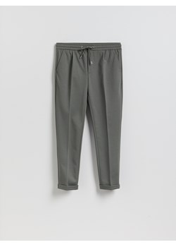 Reserved - Spodnie regular z włóknem bambusowym - zielony ze sklepu Reserved w kategorii Spodnie męskie - zdjęcie 189192421