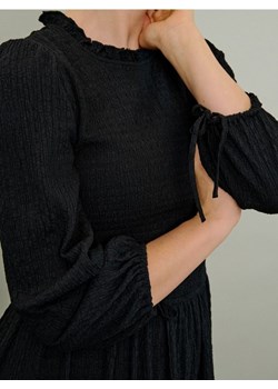 Sinsay - Sukienka z marszczeniami i falbanką - czarny ze sklepu Sinsay w kategorii Sukienki - zdjęcie 189193753