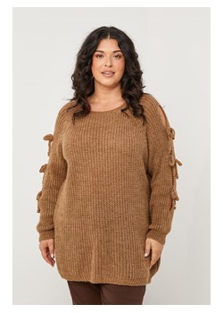 Curvy Lady Sweter w kolorze jasnobrązowym ze sklepu Limango Polska w kategorii Swetry damskie - zdjęcie 189199812