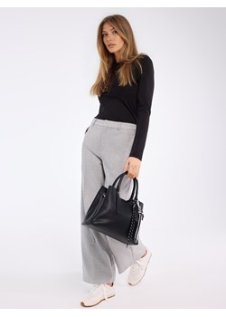 Mohito - Czarny longsleeve basic z modalem - czarny ze sklepu Mohito w kategorii Bluzki damskie - zdjęcie 189207041