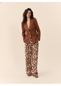 Reserved - Marynarka z paskiem w talii - brązowy ze sklepu Reserved w kategorii Marynarki damskie - zdjęcie 189207324