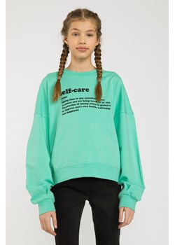 Miętowa bluza z nadrukiem SELF CARE dla dziewczyny, Rozmiar - 140, Kolor - Miętowy ze sklepu REPORTER w kategorii Bluzy dziewczęce - zdjęcie 189207893