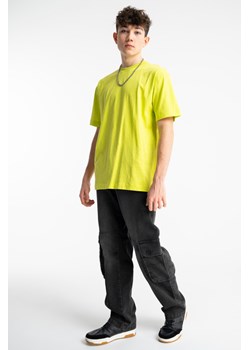 Ciemnoszare spodnie jeansowe typu CARGO z efektem sprania, Rozmiar - 140, Kolor - Ciemny szary ze sklepu REPORTER w kategorii Spodnie chłopięce - zdjęcie 189208662