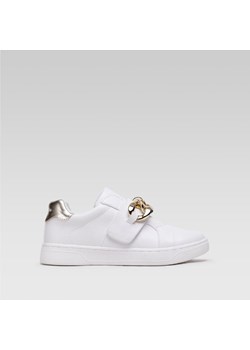 Sneakers DeeZee WS5691-03 ze sklepu ccc.eu w kategorii Trampki damskie - zdjęcie 189210571