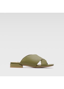 Klapki Gino Rossi 17100 ze sklepu ccc.eu w kategorii Klapki damskie - zdjęcie 189210573