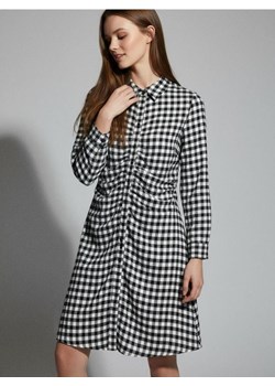 Sinsay - Koszulowa sukienka mini z marszczeniem z przodu i długim rękawem - wielobarwny ze sklepu Sinsay w kategorii Sukienki - zdjęcie 189211443
