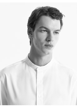 Reserved - Koszula slim fit ze stójką - biały ze sklepu Reserved w kategorii Koszule męskie - zdjęcie 189213680