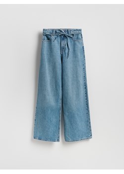 Reserved - Jeansy z paskiem - niebieski ze sklepu Reserved w kategorii Jeansy damskie - zdjęcie 189215780