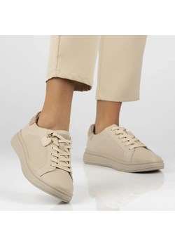 Skórzane sneakersy Filippo DP6860 beżowe sznurowane ze sklepu butyolivier w kategorii Półbuty damskie - zdjęcie 189216033