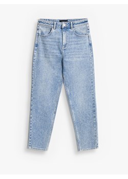 Mohito - Jeansy mom slim - niebieski ze sklepu Mohito w kategorii Jeansy damskie - zdjęcie 189226483