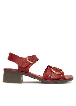 Sandały Fly London Eblifly P145238 Czerwony ze sklepu eobuwie.pl w kategorii Sandały damskie - zdjęcie 189228142