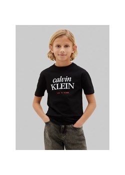 Calvin Klein Jeans T-shirt | Regular Fit ze sklepu Gomez Fashion Store w kategorii T-shirty chłopięce - zdjęcie 189231032