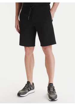 Armani Exchange Szorty sportowe XM000372 AF10818 UC001 Czarny Regular Fit ze sklepu MODIVO w kategorii Spodenki męskie - zdjęcie 189231472