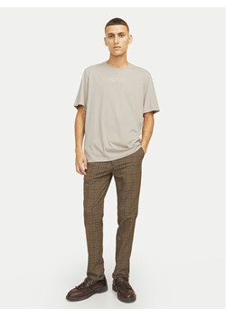 Jack & Jones T-Shirt Archie 12217167 Beżowy Regular Fit ze sklepu MODIVO w kategorii T-shirty męskie - zdjęcie 189236554