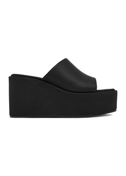 Klapki DeeZee CEO-CWBFS2504 ze sklepu ccc.eu w kategorii Klapki damskie - zdjęcie 189245591