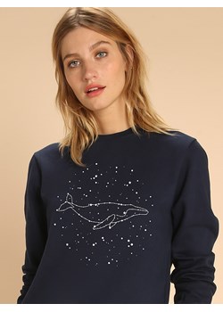 WOOOP Bluza "Whale Constellation" w kolorze granatowym ze sklepu Limango Polska w kategorii Bluzy damskie - zdjęcie 189250951