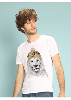 WOOOP Koszulka "Winter is coming" w kolorze białym ze sklepu Limango Polska w kategorii T-shirty męskie - zdjęcie 189251242