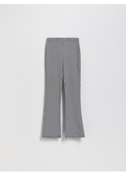 Reserved - Dzianinowe spodnie z wiskozą - wielobarwny ze sklepu Reserved w kategorii Spodnie dziewczęce - zdjęcie 189259650