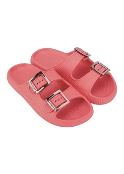 zaxy Klapki "Partner Leveza" w kolorze czerwonym ze sklepu Limango Polska w kategorii Klapki damskie - zdjęcie 189260720