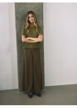 Reserved - Spodnie z szerokimi nogawkami - ciemnozielony ze sklepu Reserved w kategorii Spodnie damskie - zdjęcie 189261773