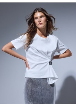 Reserved - T-shirt z ozdobnym detalem - złamana biel ze sklepu Reserved w kategorii Bluzki damskie - zdjęcie 189263581