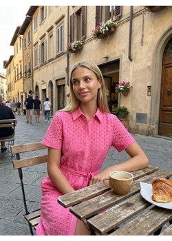 Sinsay - Bawełniana ażurowa sukienka midi z paskiem - różowy ze sklepu Sinsay w kategorii Sukienki - zdjęcie 189264743