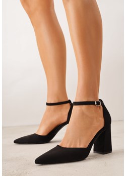 Czarne Czółenka z Imitacji Zamszu na Słupku z Noskiem w Szpic Violetto ze sklepu born2be.pl w kategorii Czółenka - zdjęcie 189269830