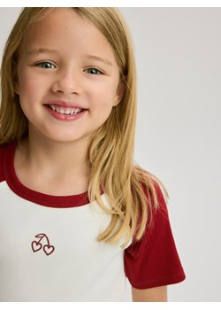 Reserved - T-shirt z wypukłym nadrukiem - wielobarwny ze sklepu Reserved w kategorii Bluzki dziewczęce - zdjęcie 189270720