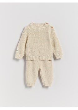 Reserved - Dzianinowy komplet - złamana biel ze sklepu Reserved w kategorii Komplety niemowlęce - zdjęcie 189275351