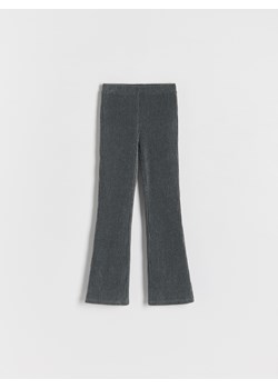 Reserved - Prążkowane spodnie flare - ciemnoszary ze sklepu Reserved w kategorii Spodnie dziewczęce - zdjęcie 189275553