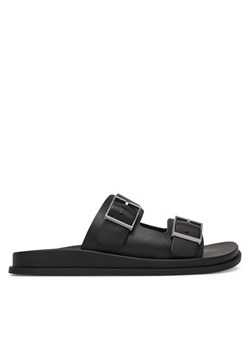 Klapki Calvin Klein City Sandal Buckle Lth HW0HW02885 Czarny ze sklepu eobuwie.pl w kategorii Klapki damskie - zdjęcie 189281184