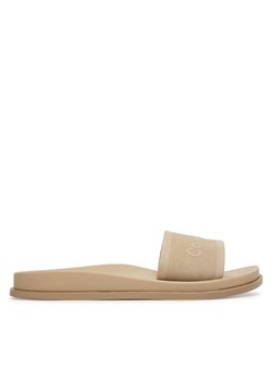 Klapki Calvin Klein City Sandal Mule Webbing HW0HW02887 Beżowy ze sklepu eobuwie.pl w kategorii Klapki damskie - zdjęcie 189281214