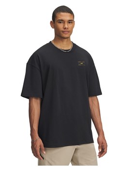 Under Armour Koszulka w kolorze czarnym ze sklepu Limango Polska w kategorii T-shirty męskie - zdjęcie 189282860