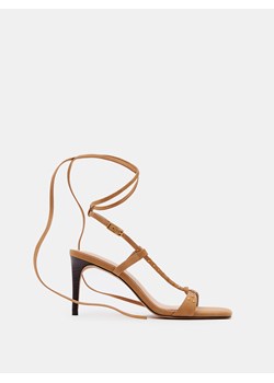 Mohito - Sandały na szpilce - beżowy ze sklepu Mohito w kategorii Sandały damskie - zdjęcie 189286144