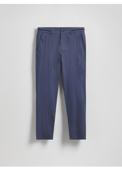 Reserved - Spodnie chino slim fit - granatowy ze sklepu Reserved w kategorii Spodnie męskie - zdjęcie 189287092