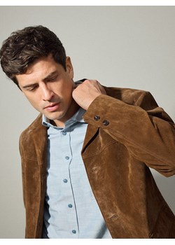 Reserved - Zamszowa kurtka - brązowy ze sklepu Reserved w kategorii Kurtki męskie - zdjęcie 189304430