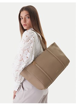 Calvin Klein Torebka Emblem Hw Pebble Tote LV04F3424G Beżowy ze sklepu MODIVO w kategorii Torby Shopper bag - zdjęcie 189307120