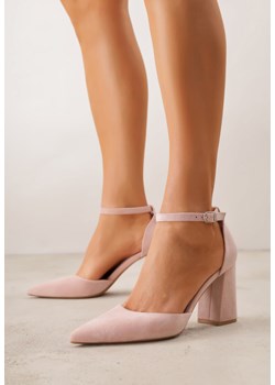 Różowe Czółenka z Imitacji Zamszu na Słupku z Noskiem w Szpic Violetto ze sklepu born2be.pl w kategorii Czółenka - zdjęcie 189307964