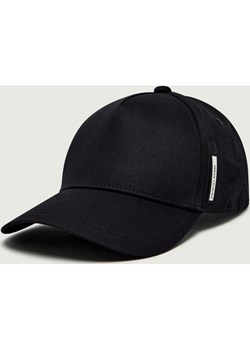Armani Exchange Bejsbolówka ze sklepu Gomez Fashion Store w kategorii Czapki z daszkiem męskie - zdjęcie 189311923
