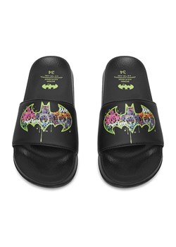 Klapki basenowe Batman CEO-CP90-SS26-215WBBAT ze sklepu ccc.eu w kategorii Klapki dziecięce - zdjęcie 189313482