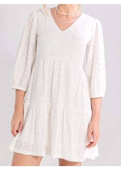 Sinsay - Ażurowa sukienka mini babydoll - biały ze sklepu Sinsay w kategorii Sukienki - zdjęcie 189313851